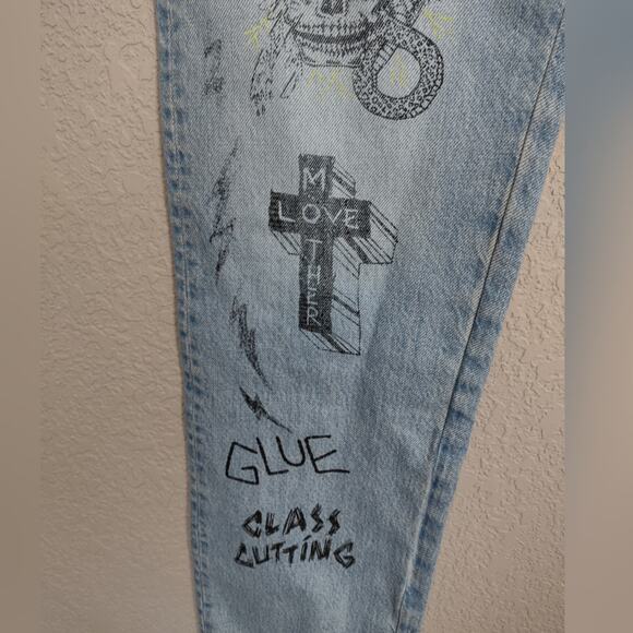 MOTHER The Chaser Jeans in Bloodshot Eyes Wash Size 30 - Picture 14 of 16